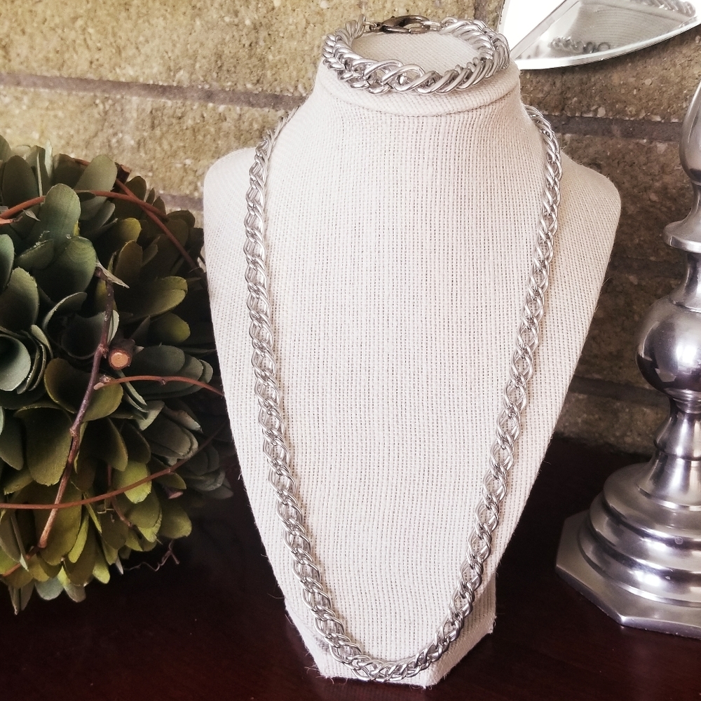 Chain Link Necklace & Bracelet
